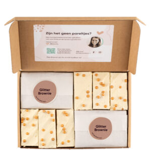 Kerstmakelaar-feestbox-champagneblondies-browniebox