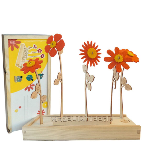 kerstmakelaar-Blooms-boodschap-gefeliciteerd