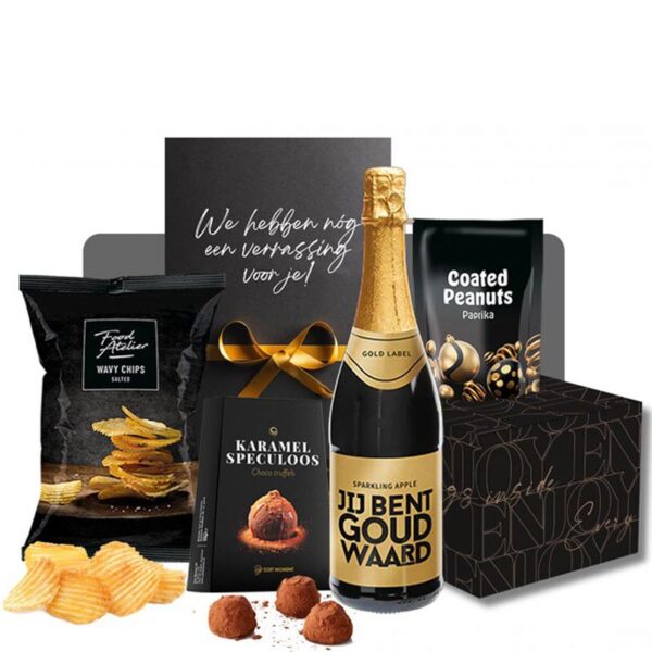 Kerstmakelaar-kerstpakket-SparkleBox