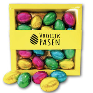 kerstmakelaar-gekleurdepaaseitjes-paasgeschenk